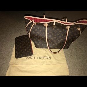 LV Louis Vuitton Neverfull MM Purse w/ Pochette